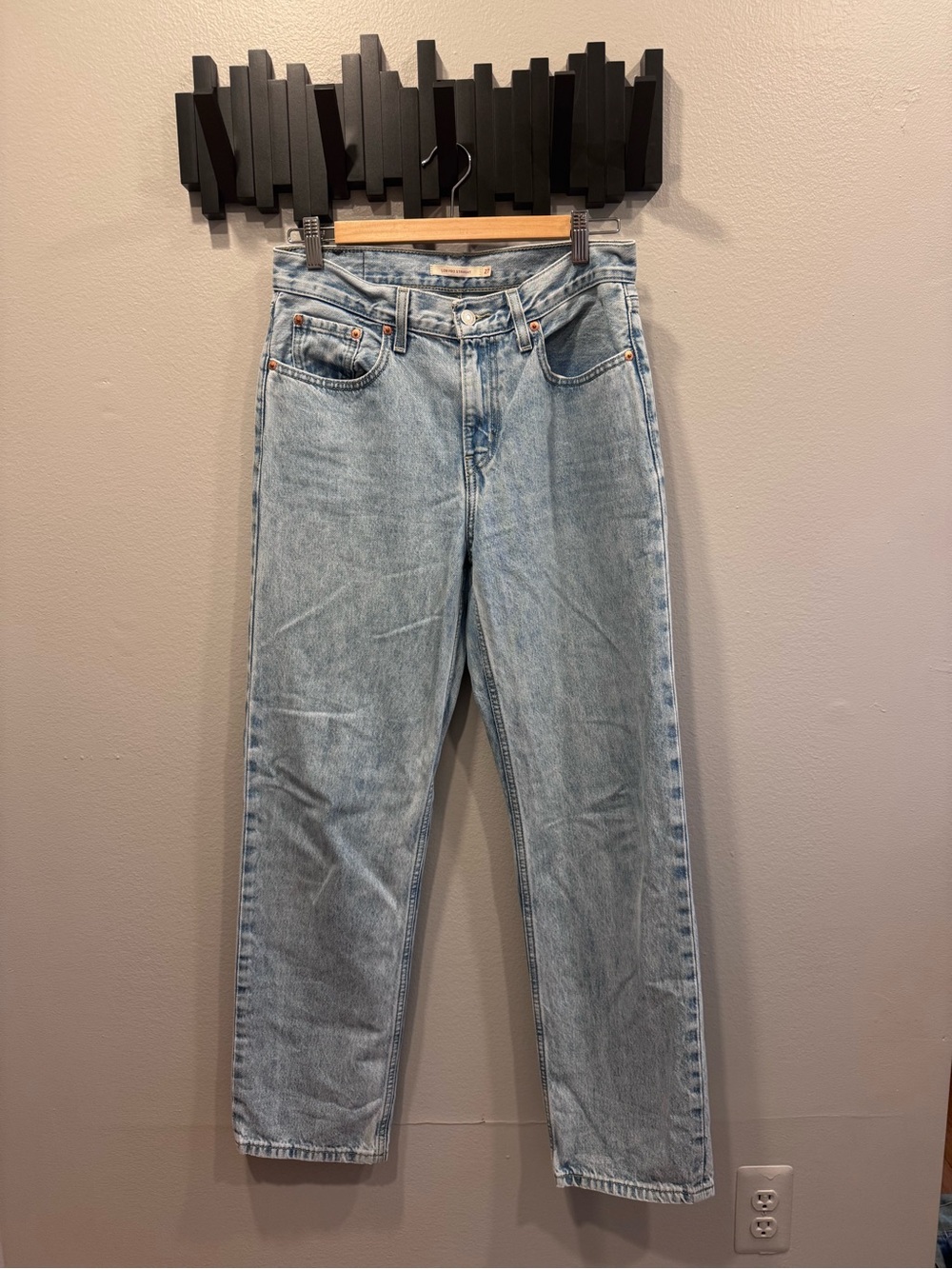 Levi's Light Blue Straight Leg Women's Jeans sz 27